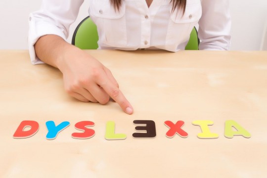 Medic specialist în psihiatria copilului: Erorile frecvente de citire, care sugerează un diagnostic de dislexie se observă cel mai bine după finalizarea clasei a II-a