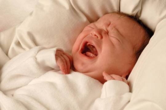 Durata colicilor la bebe și când să ne adresăm la medic