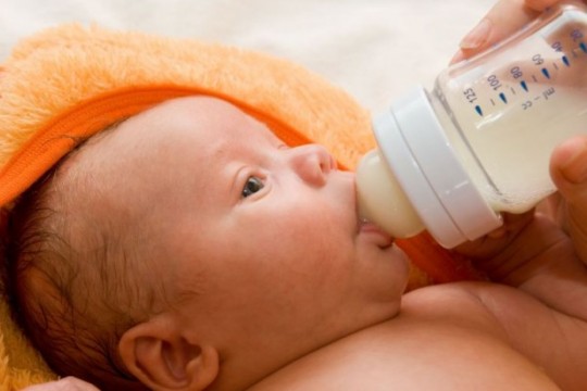 Alergia la laptele de vacă - pe înțelesul părinților