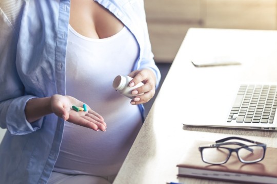 Tot ce trebuie să știți despre administrarea medicamentelor în timpul sarcinii