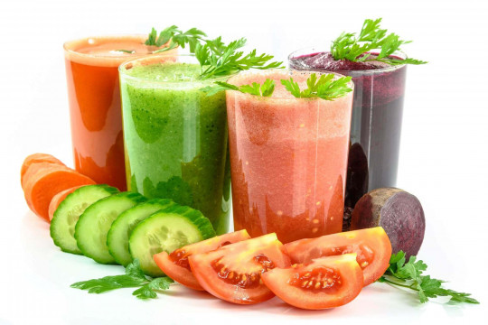 Rețete de sucuri de fructe și legume pe care să le bei la micul dejun