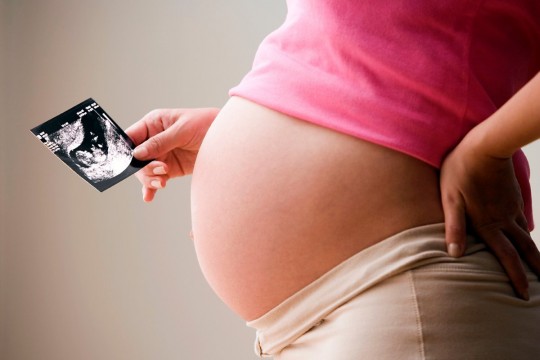 Săptămâna 38 de sarcină – deși bebe este complet format, mai are nevoie de timp în burtică