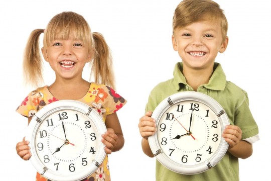 3 pași simpli cum să organizezi eficient timpul copilului tău