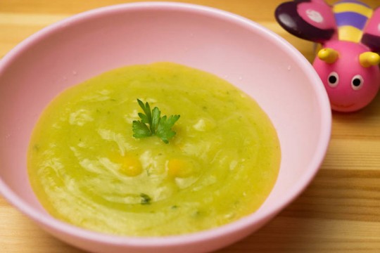Supă cremă de legume pentru bebeluși – cea mai ușor de gătit