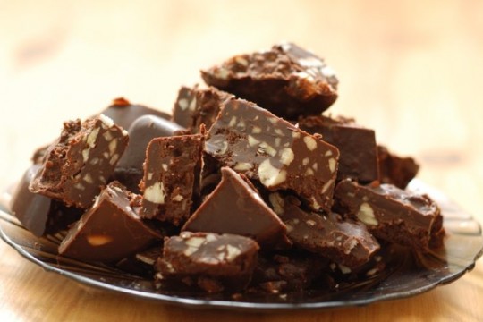 Rețeta ciocolatei de casă – delicioasă și sănătoasă