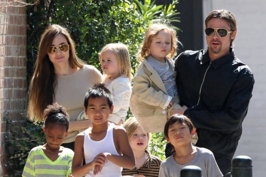 Brad Pitt şi Angelina Jolie: 10 sfaturi despre educaţia copiilor